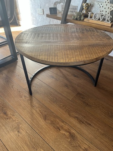 Coffee table - coffee,