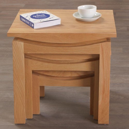 Solid oak nest tables - of, 3